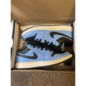 Nike Air Jordan 1 Low GS University Blue Black 553560-403 Sz 4.5 Y